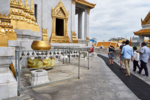 golden buddha bangkok